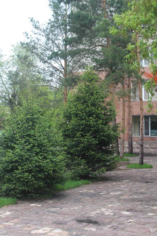 Hotel Edem Karagandy Εξωτερικό φωτογραφία