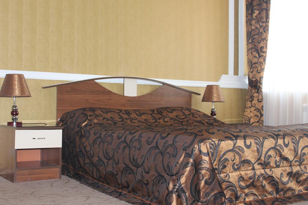 Hotel Edem Karagandy Δωμάτιο φωτογραφία