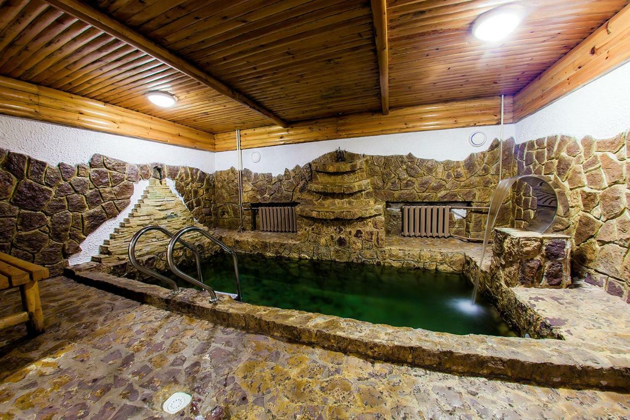 Hotel Edem Karagandy Εξωτερικό φωτογραφία