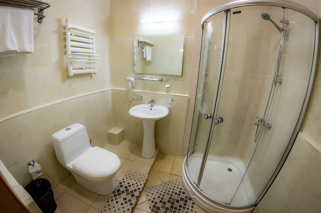 Hotel Edem Karagandy Εξωτερικό φωτογραφία