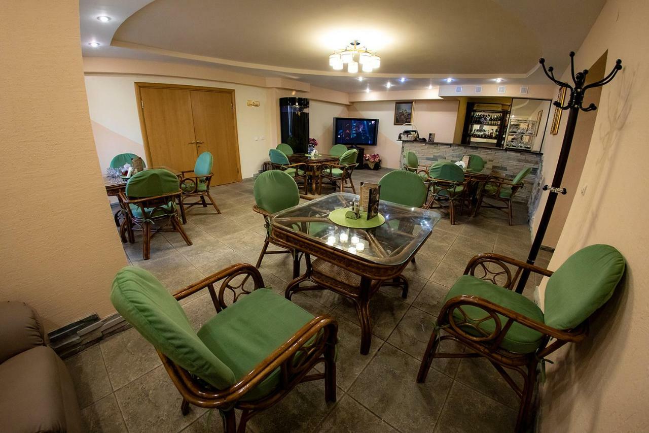 Hotel Edem Karagandy Εξωτερικό φωτογραφία