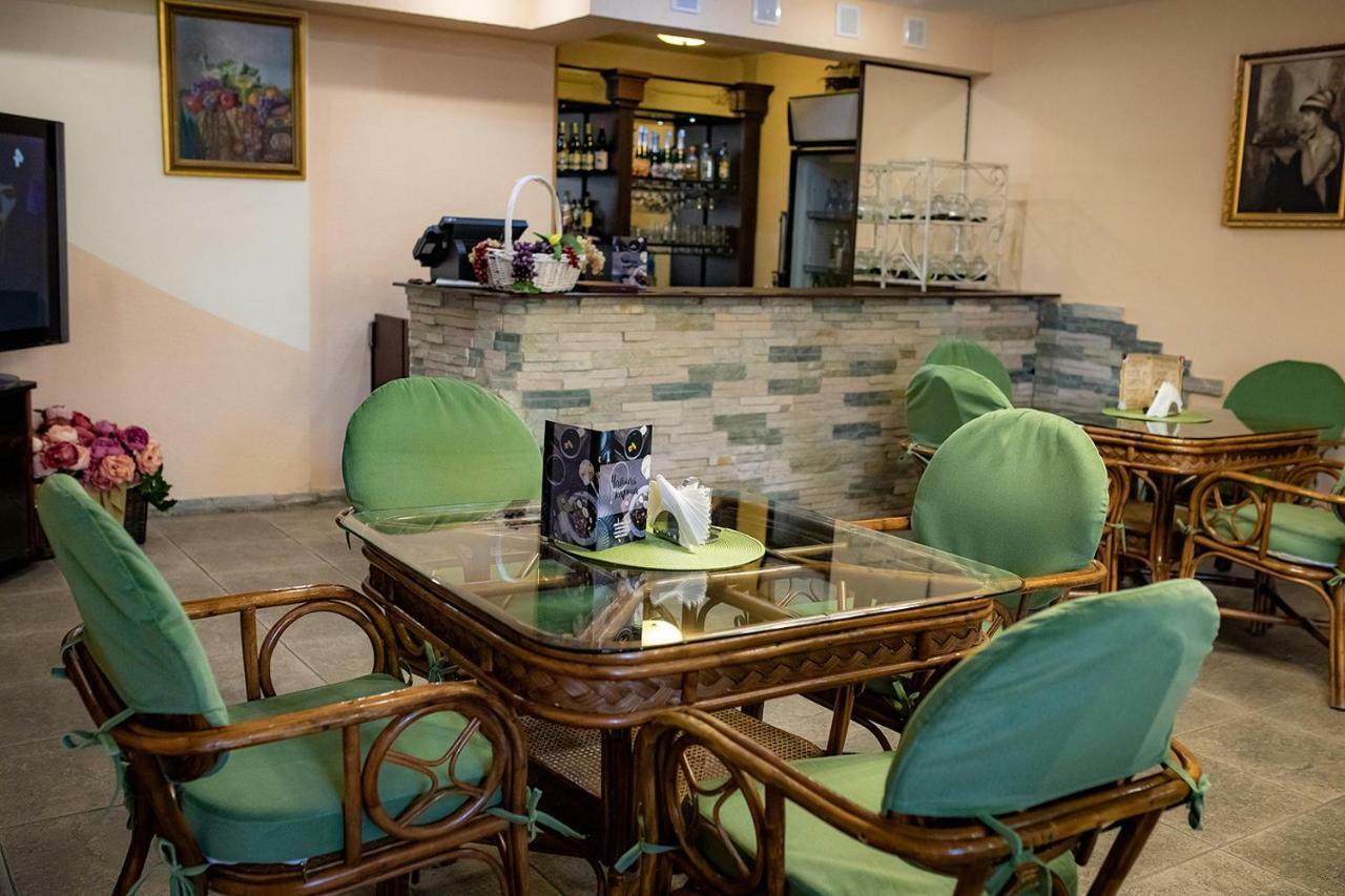 Hotel Edem Karagandy Εξωτερικό φωτογραφία